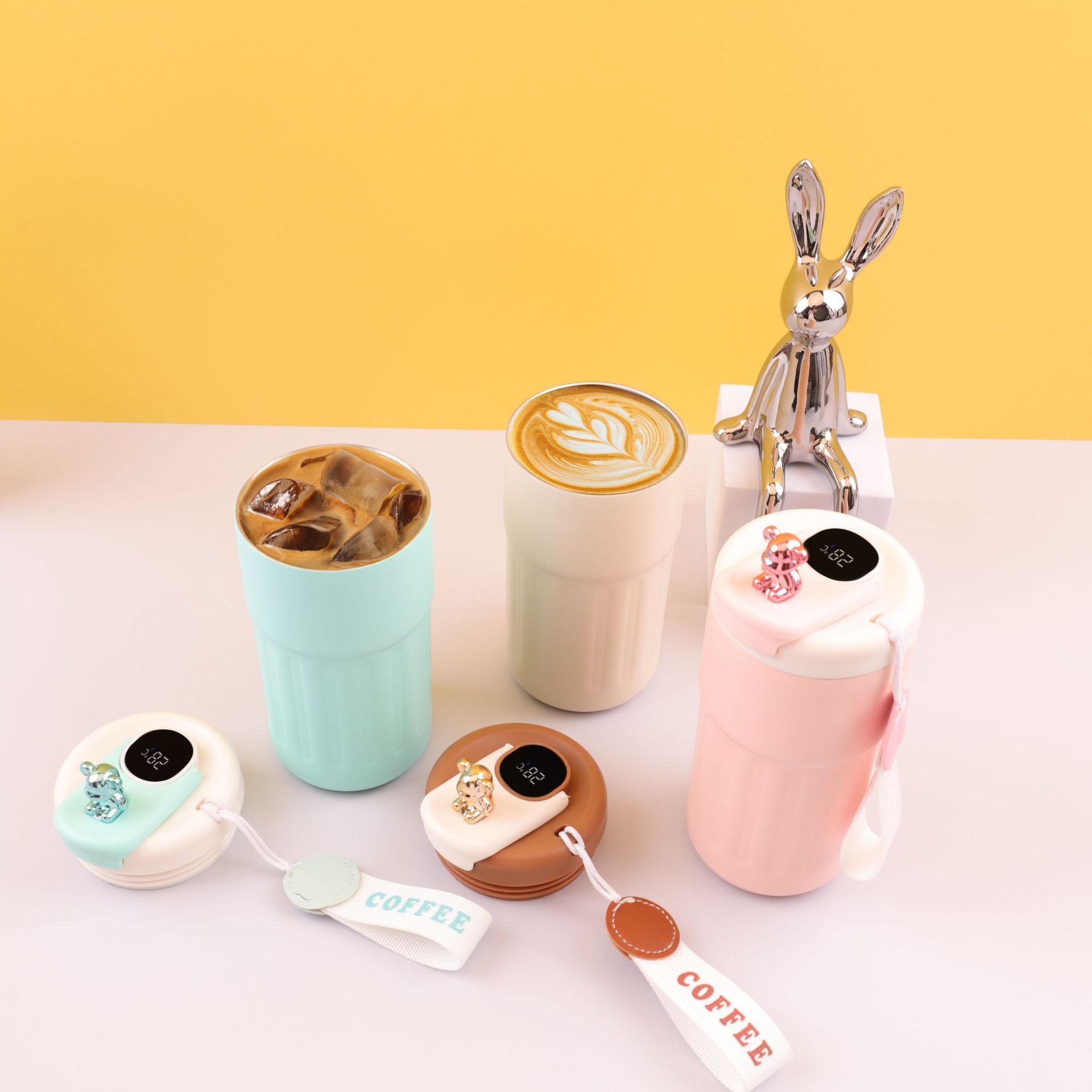 Popular cartoon bear 316 stainless steel insulated coffee cup, smart temperature display, portable insulated cup, student cup Application Scenario