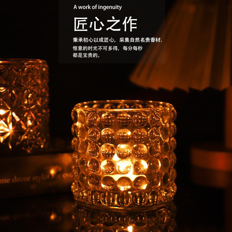 Simple candle cup, transparent glass candlestick, home bedroom decoration, aromatherapy atmosphere decoration, thickened empty cup in stock Application Scenario