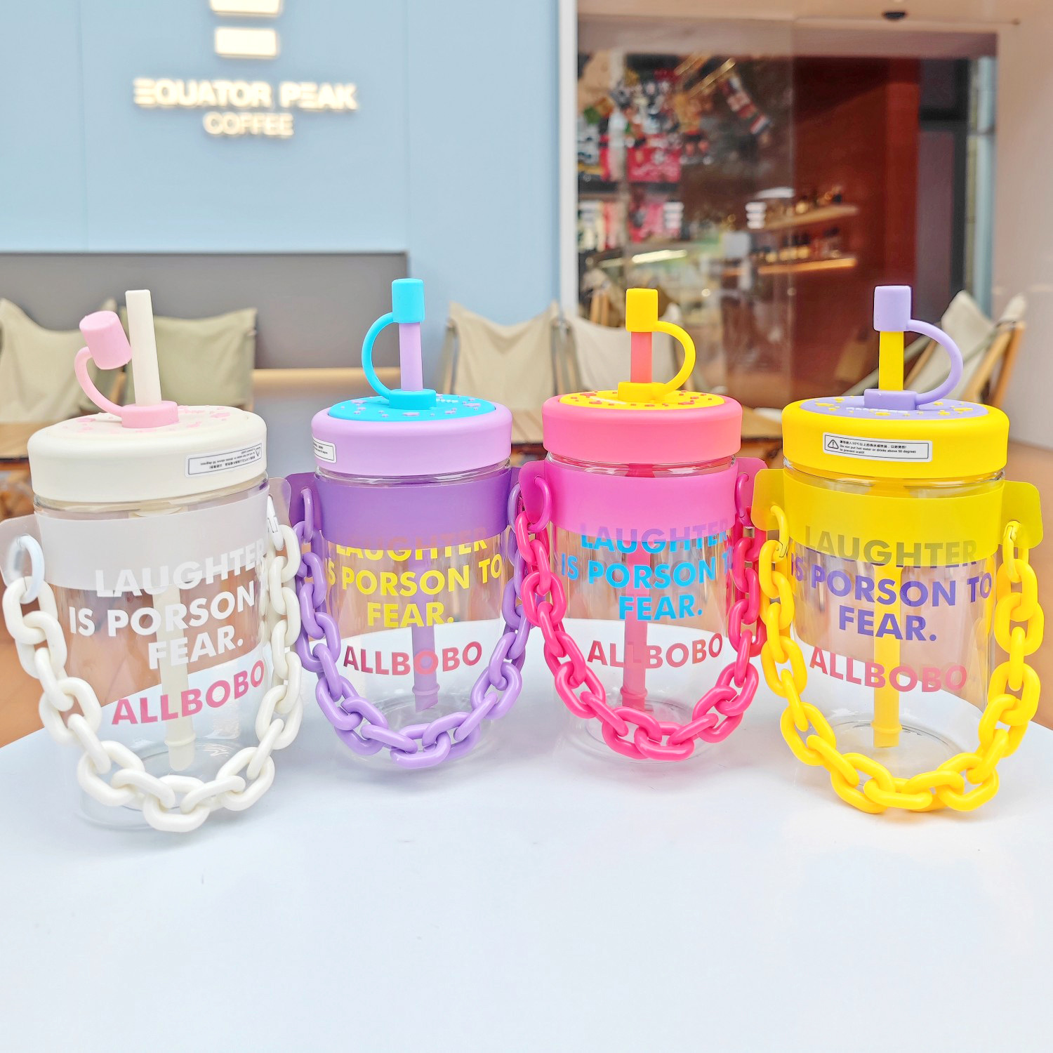Creative and fashionable straw cup, portable, high appearance level water cup, teenage student, ins style student glass cup wholesale details Picture