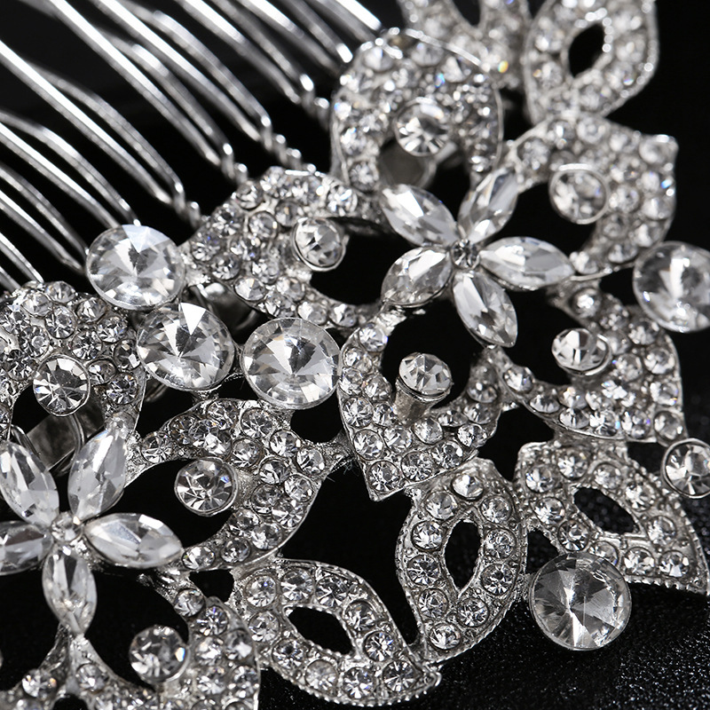 New AliExpress alloy rhinestone hair comb with a high-end European and American style, elegant and grand bridal accessory, floral leaf bun hair comb Specification drawing