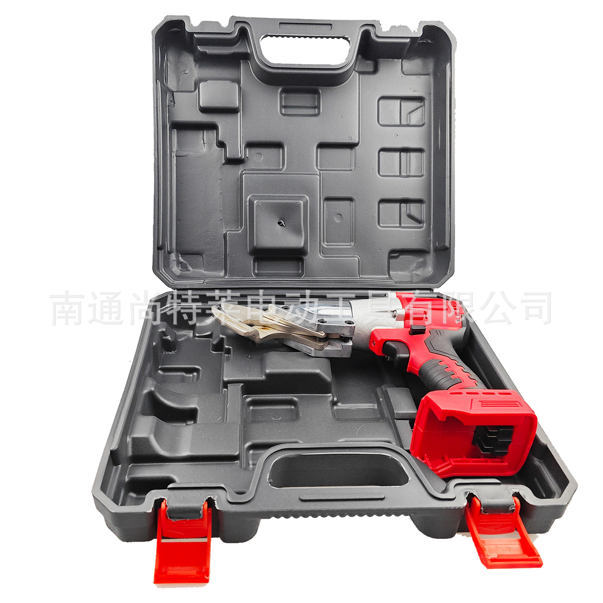 The 21V lithium battery, a bestseller on cross-border Amazon, is highly efficient and labor-saving. The iron sheet is cut to make the feet of the Makitian Meiwochi Application Scenario