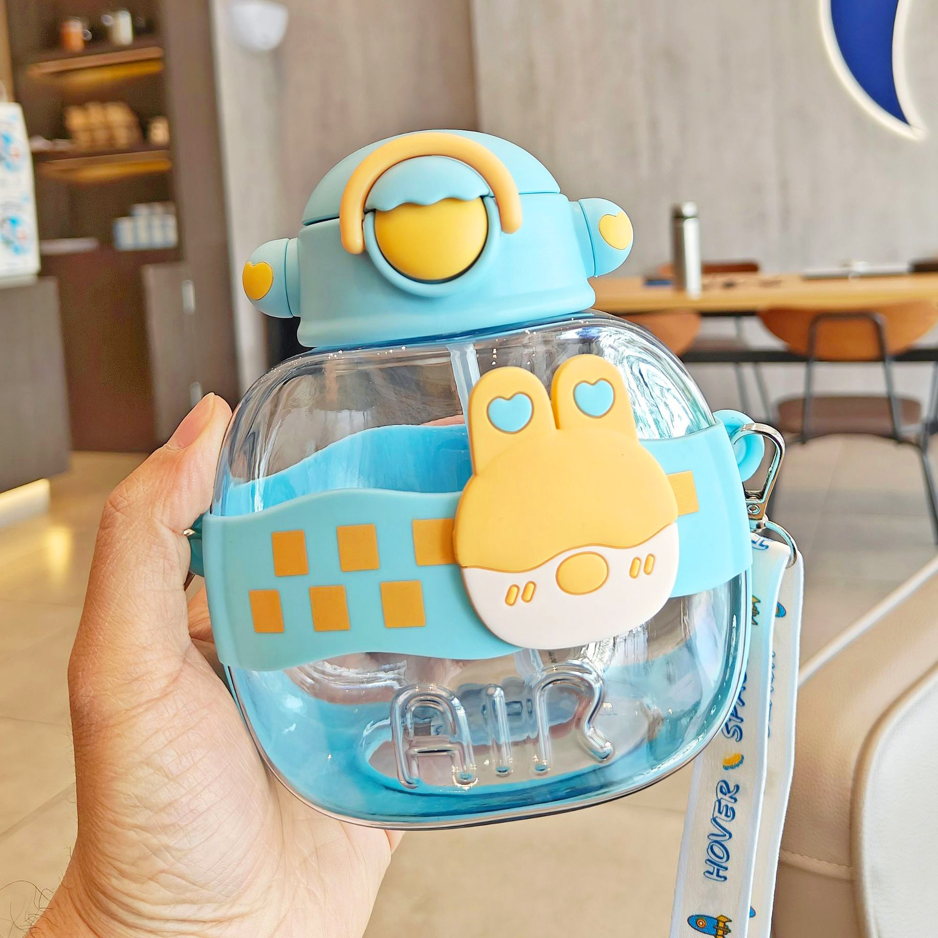 Cute water cup, large-capacity portable for girls, student and children, straw cup, outdoor summer, high appearance level cartoon cup Application Scenario