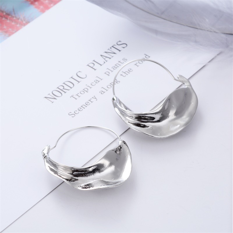 European and American creative new irregular earrings, alloy flower basket exaggerated earrings, ins influencer style earrings factory direct sales Specification drawing