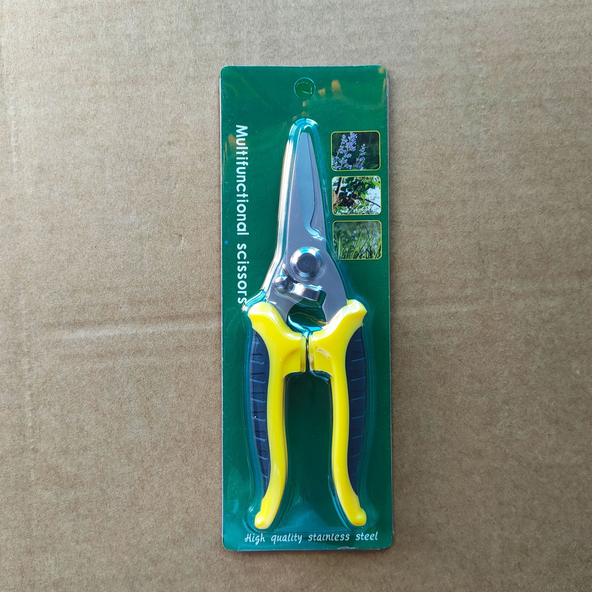 Powerful iron sheet scissors, industrial multi-functional panel cable tray keel scissors, PVC wire electrical and electronic scissors. Super cost-effective undefined