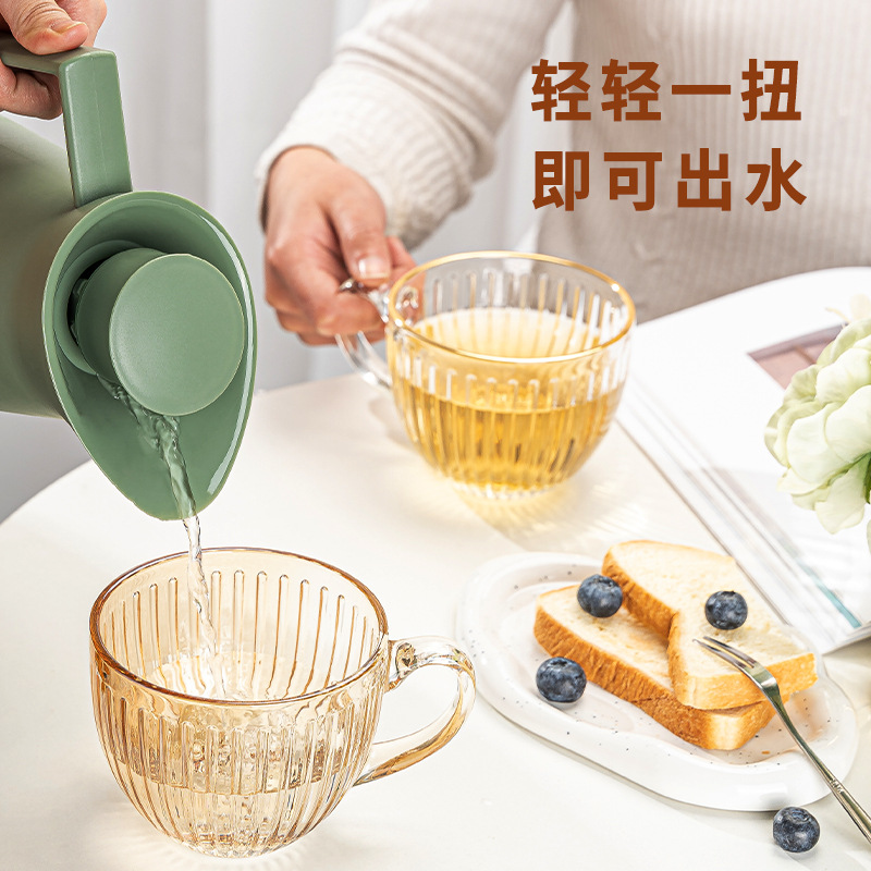 Thermos flask, household thermos flask, large-capacity portable thermos flask, student dormitory thermos flask, tea house boiling water flask Specification drawing