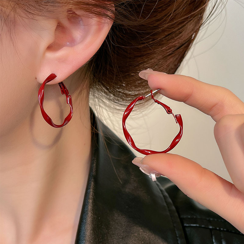 Ankela red earring French retro earrings for Women, 2024 new style, high-end and elegant stud earrings, fashionable earrings Specification drawing