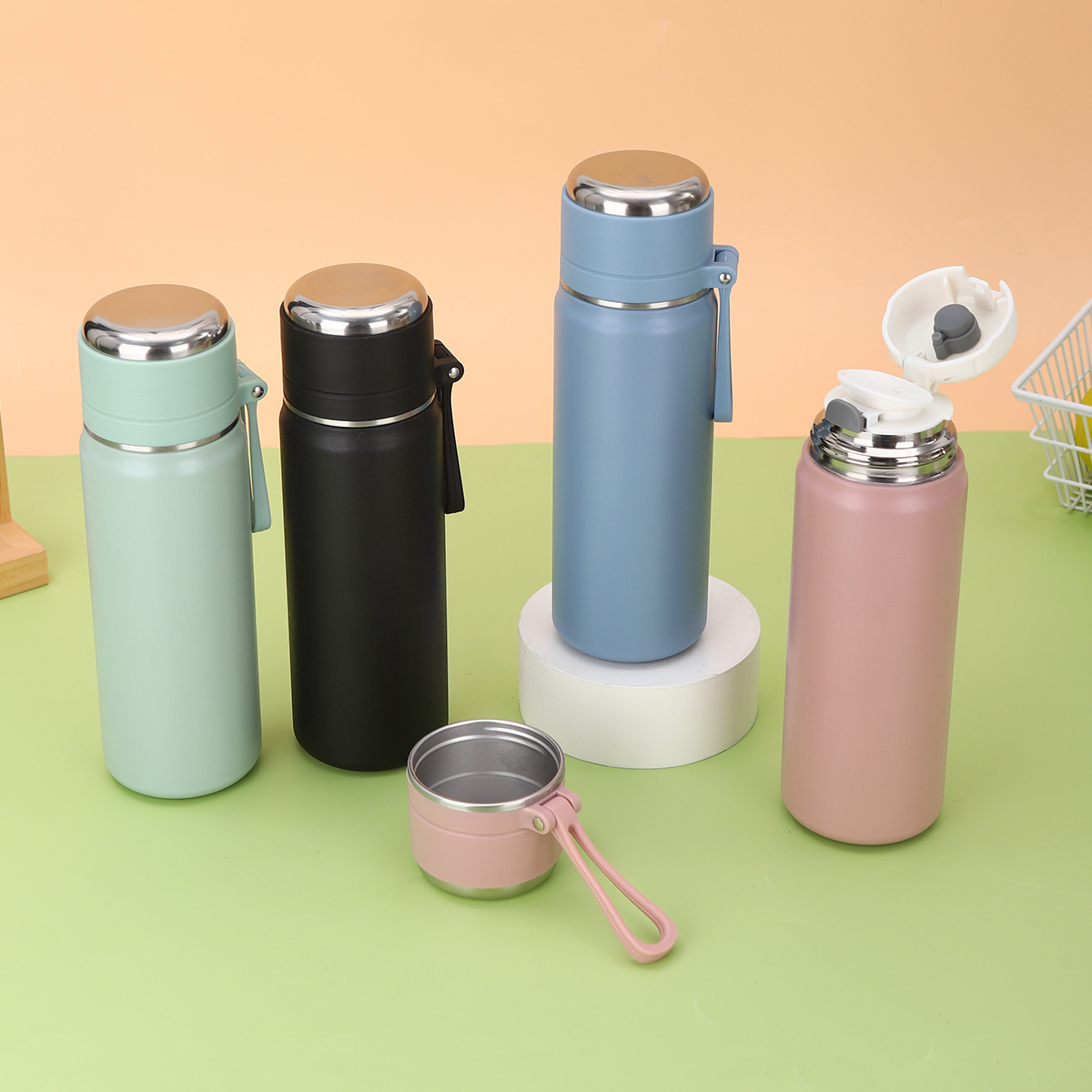 Wholesale of new 316 stainless steel double-layer vacuum insulated cups, outdoor portable sports water bottles with lifting ropes and jumping cups Specification drawing