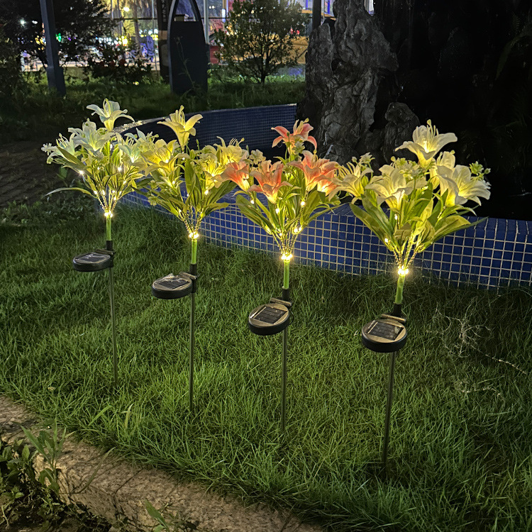 Solar-powered lily flower lanterns, outdoor courtyard garden decoration, lawn ground insert lights, LED simulation lily flower lanterns Application Scenario