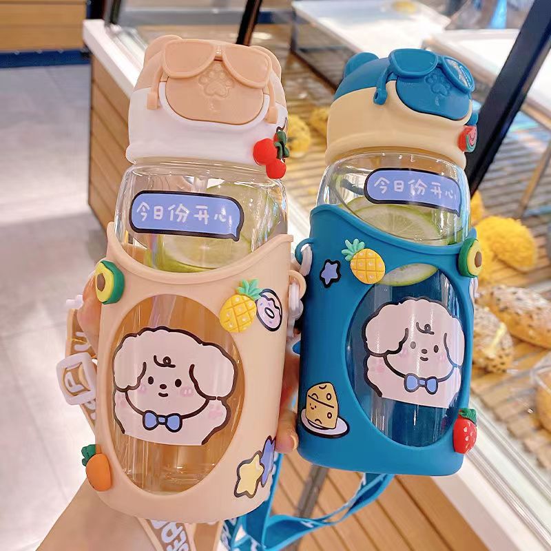 New cute cartoon children's straw plastic cup, environmentally friendly and drinkable, fashionable and portable student glasses bear water cup Specification drawing