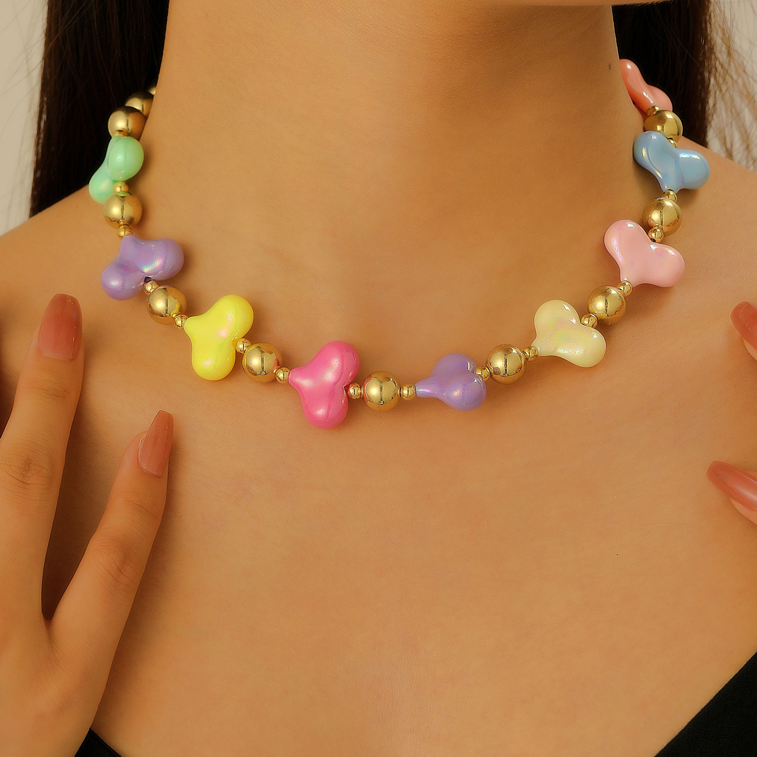 Cross-border cute candy-colored beaded flower necklace bracelet two-piece set, dopamine-colored heart-shaped collarbone chain for women full figure