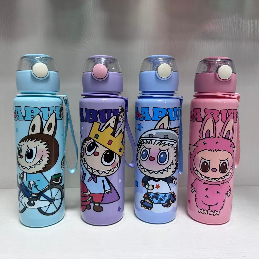Hot-selling cartoon plastic cup, high appearance level, large capacity matte bouncy straw cup, portable cup with handle Specification drawing