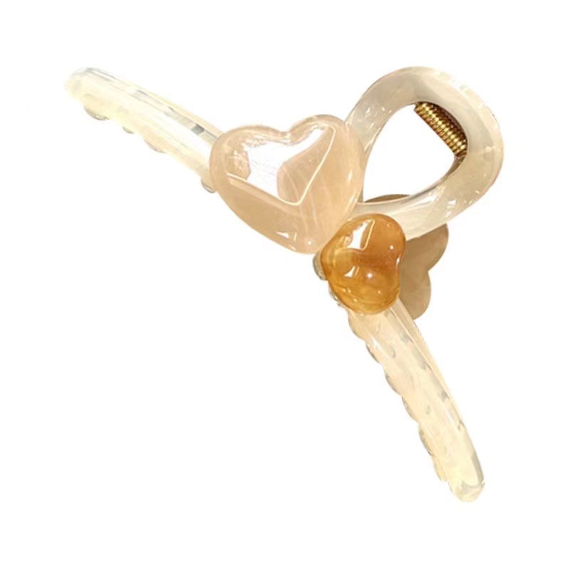 High-end, color-blocked large heart-shaped claw clip for the back of the head, the shark clip for Spring/Summer 2024, a new style clip for women Item Picture