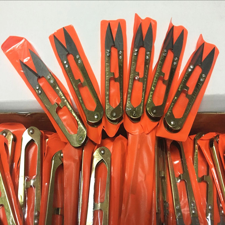 Wholesale yarn cutters, cross-stitch small scissors, U-shaped fishing line cutters, sharp anti-rust scissors, single-handle hardware tools for cutting thread ends full figure