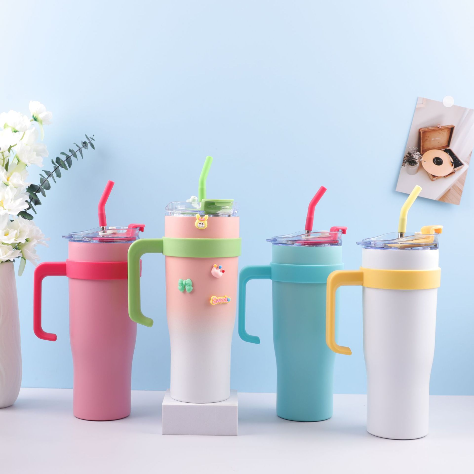 Best-selling Big MAC coffee cup, 304 stainless steel insulated cup handle, car high appearance level, large-capacity straw water cup full figure