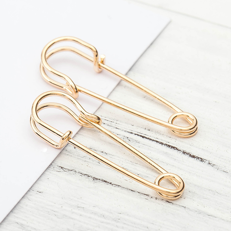 Korean style unique design, new personalized and simple small pin earrings, creative and fresh earrings, women's earrings wholesale details Picture