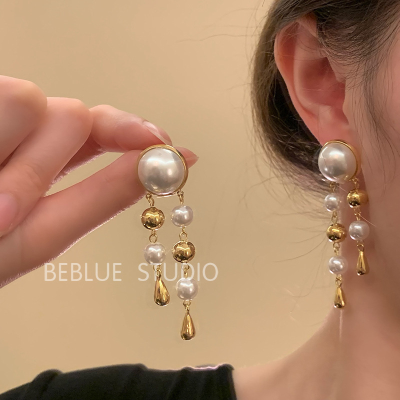 Ethnic-style Miao silver tassel earrings for women, 2024 new high-end stud earrings, new Chinese-style ancient-style horse face skirt earrings Specification drawing