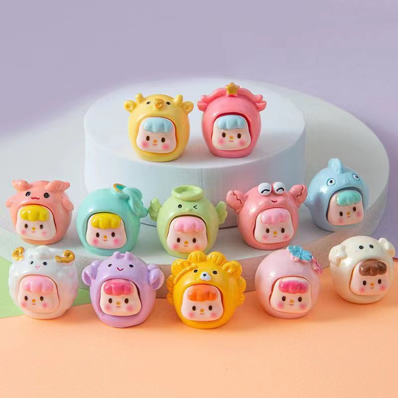 Resin decorative items, luminous micro-landscape decorative items of the twelve zodiac signs, children's trendy blind bags, diy decorative accessories wholesale Specification drawing