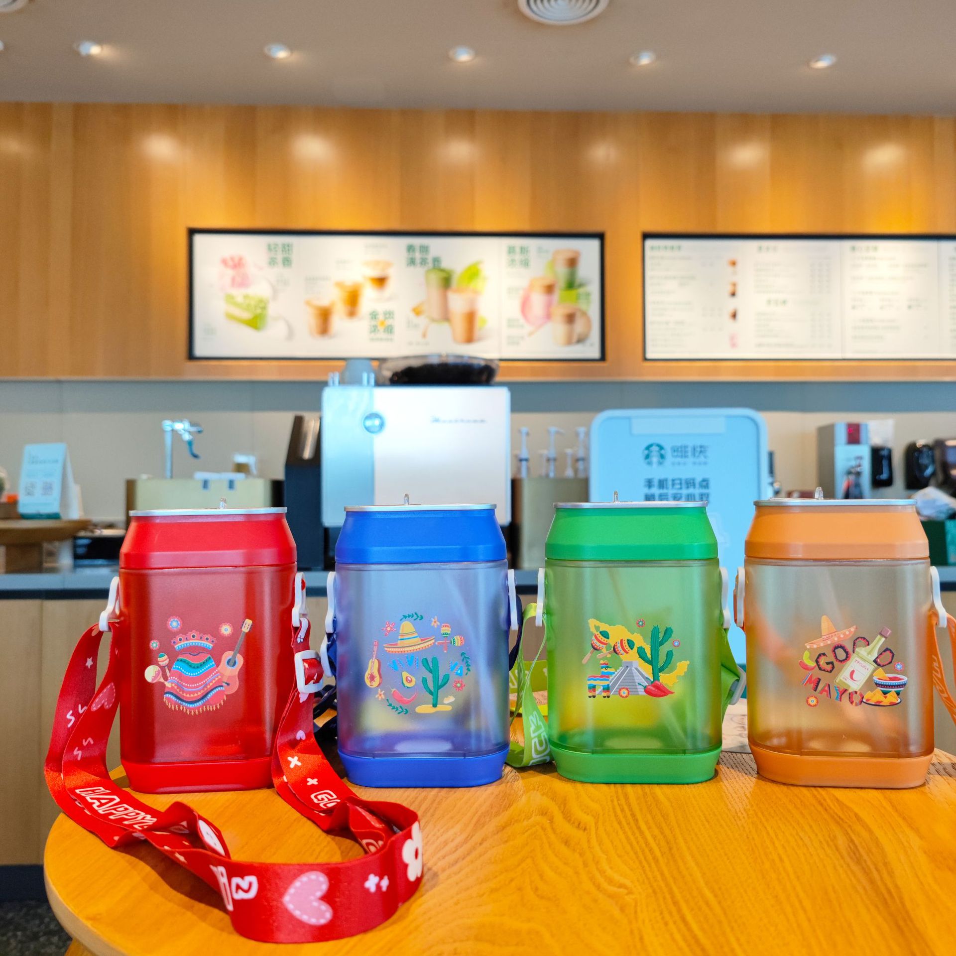 Creative flat pot, South American export Amazon beverage cup, portable outdoor student and children's backpack straw gift cup full figure