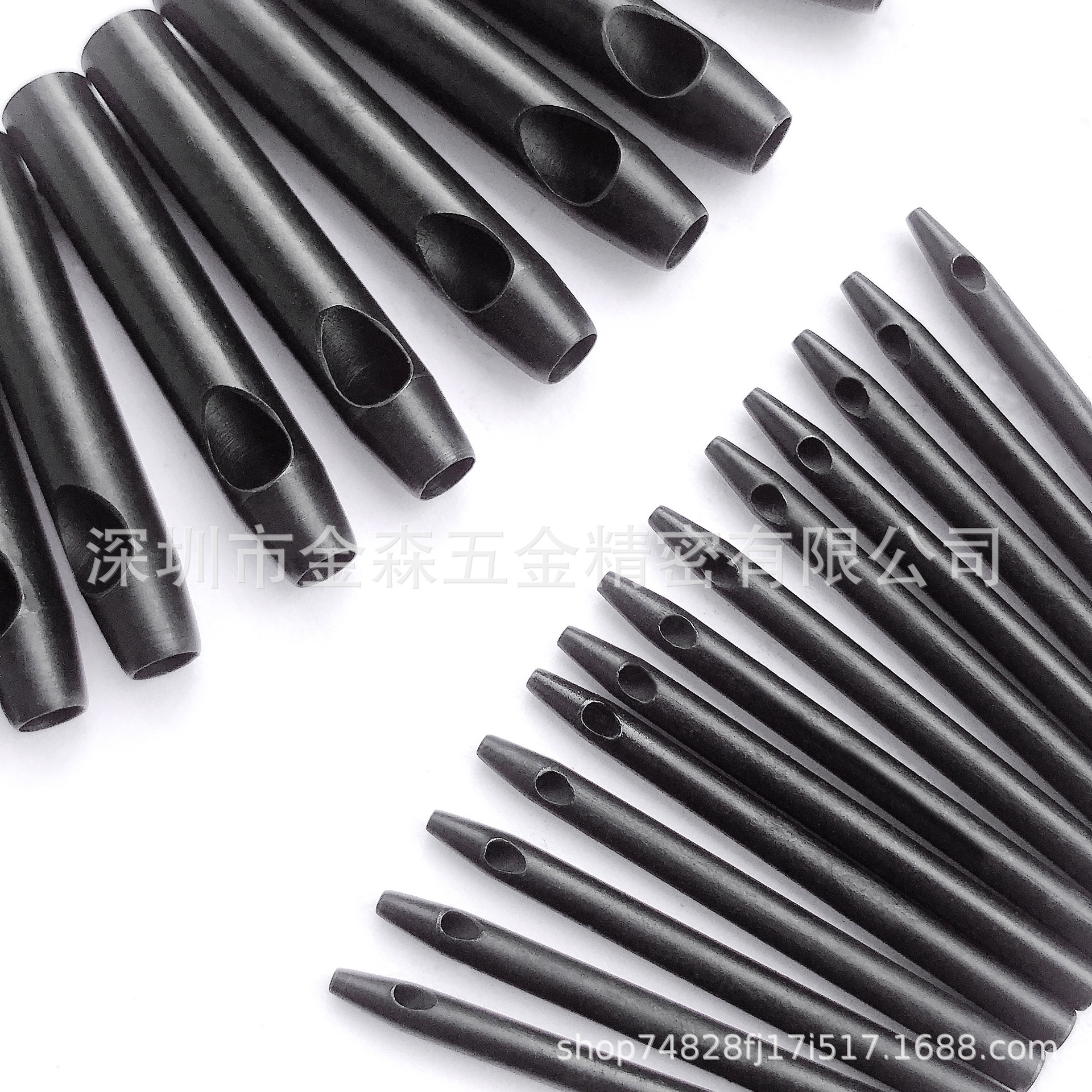 Jinsen iron knife edge punching 19/24/32 high pin edge punching round hole round punch head side cleaning and waste removal Application Scenario