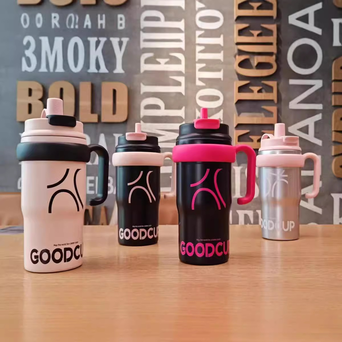 The popular 316 stainless steel insulated cup with a high appearance level, the giant straw cup and the large-capacity portable ice cup details Picture