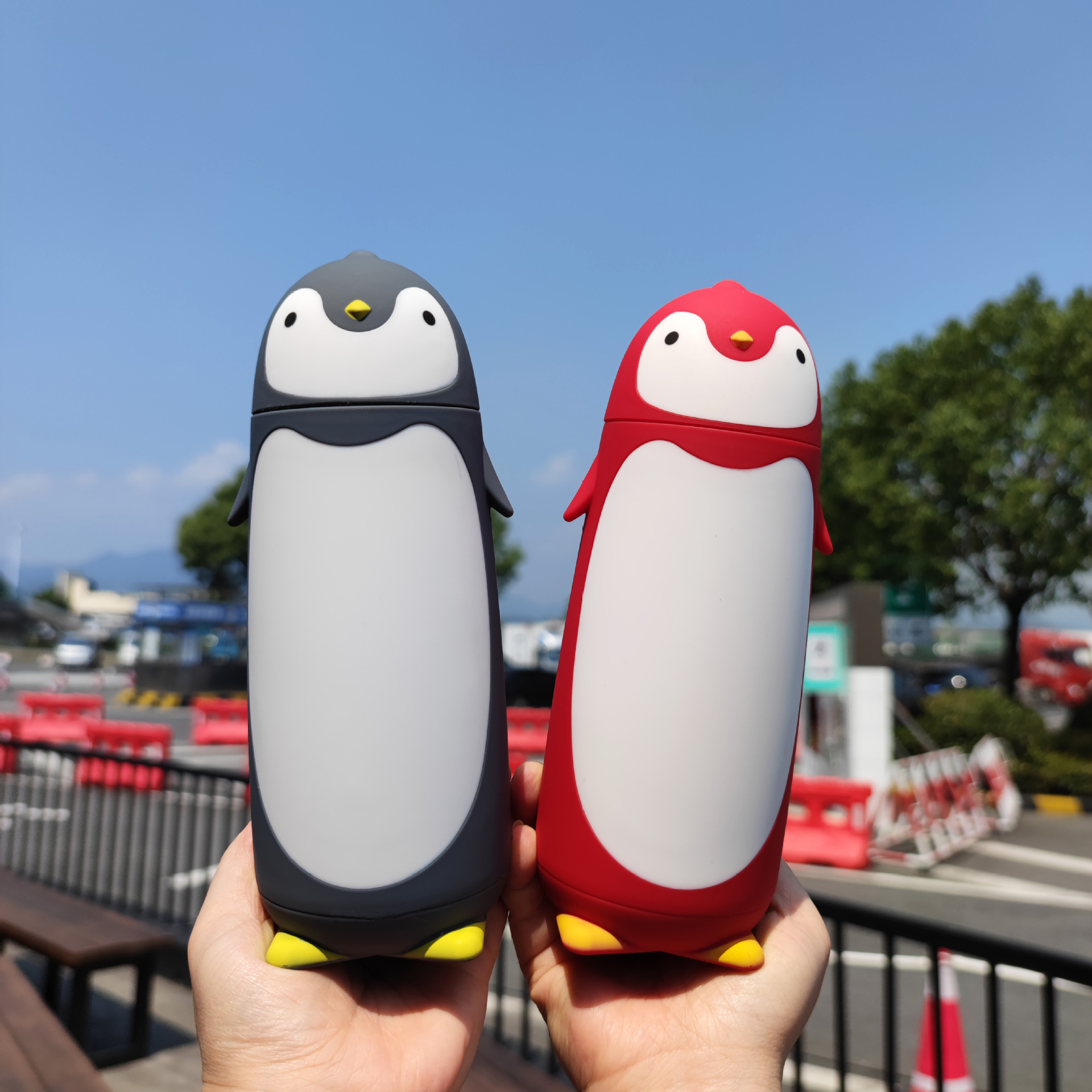 High-appearance-level creative cartoon penguin cute 304 stainless steel insulated cold water cup wholesale cross-border e-commerce water bottle Specification drawing