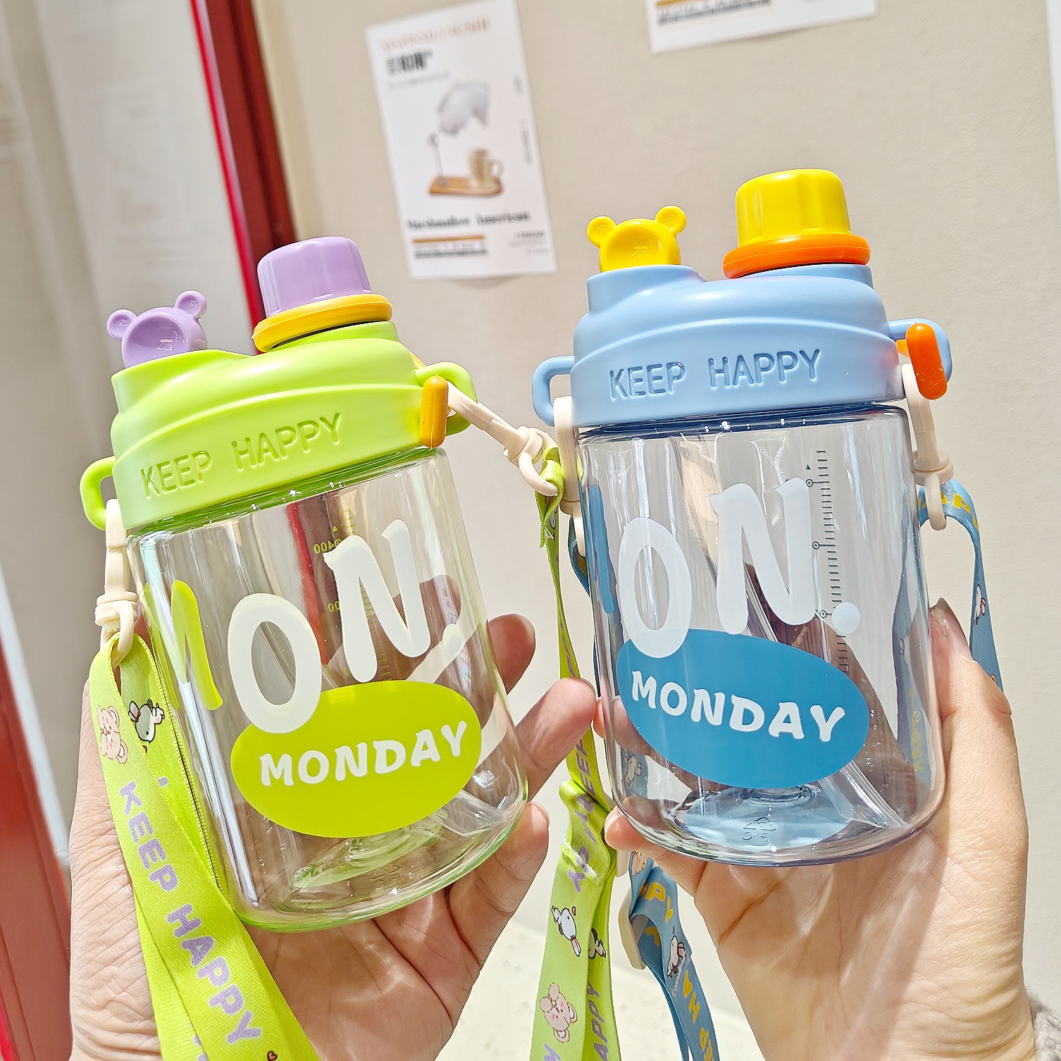 ins straw cup for female students in summer, high appearance level, cute and portable, can be slanted across, Korean version plastic double-drinking cup details Picture