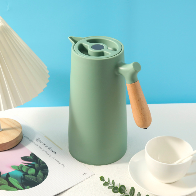 Wholesale gifts of new household thermos flasks, hot water bottles, cold water bottles with wooden handles, large-capacity thermos flasks and coffee POTS Application Scenario