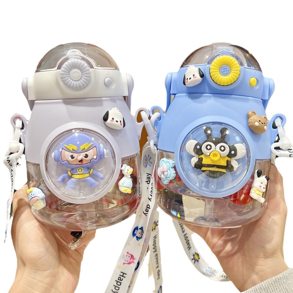 Children's water cups are cute in summer, plastic straw water cups for kindergartens, and large-bellied cups for girls and primary school students to go to school Item Picture