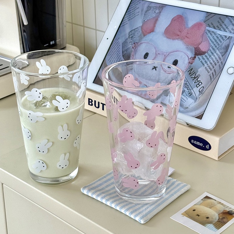 Ins-style cute glass cup print new water cup rabbit high appearance level large capacity milk coffee cup glass cup Application Scenario