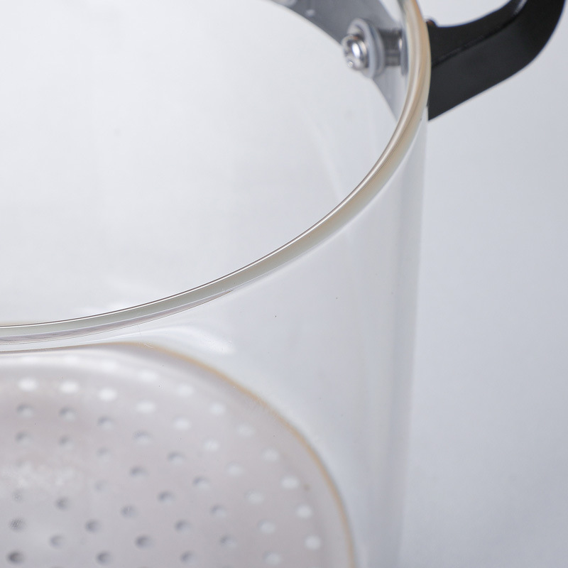 Transparent glass pot, induction cooker, soup pot, open flame, heat-resistant and high-temperature pot, stewing pot, wooden handle pot, double-ear steamer, soup pot Application Scenario