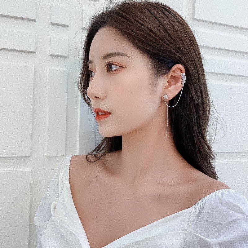 2025 New trendy and super zirconia ear string pull-out earrings for women, a new exquisite and fashionable flower ear bone clip from South Korea Application Scenario