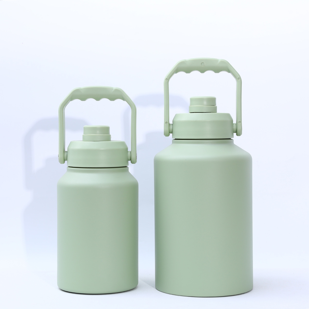 For outdoor use, carry a 304 stainless steel insulated water bottle with a handle, a 128oz large-capacity vacuum space flask Specification drawing