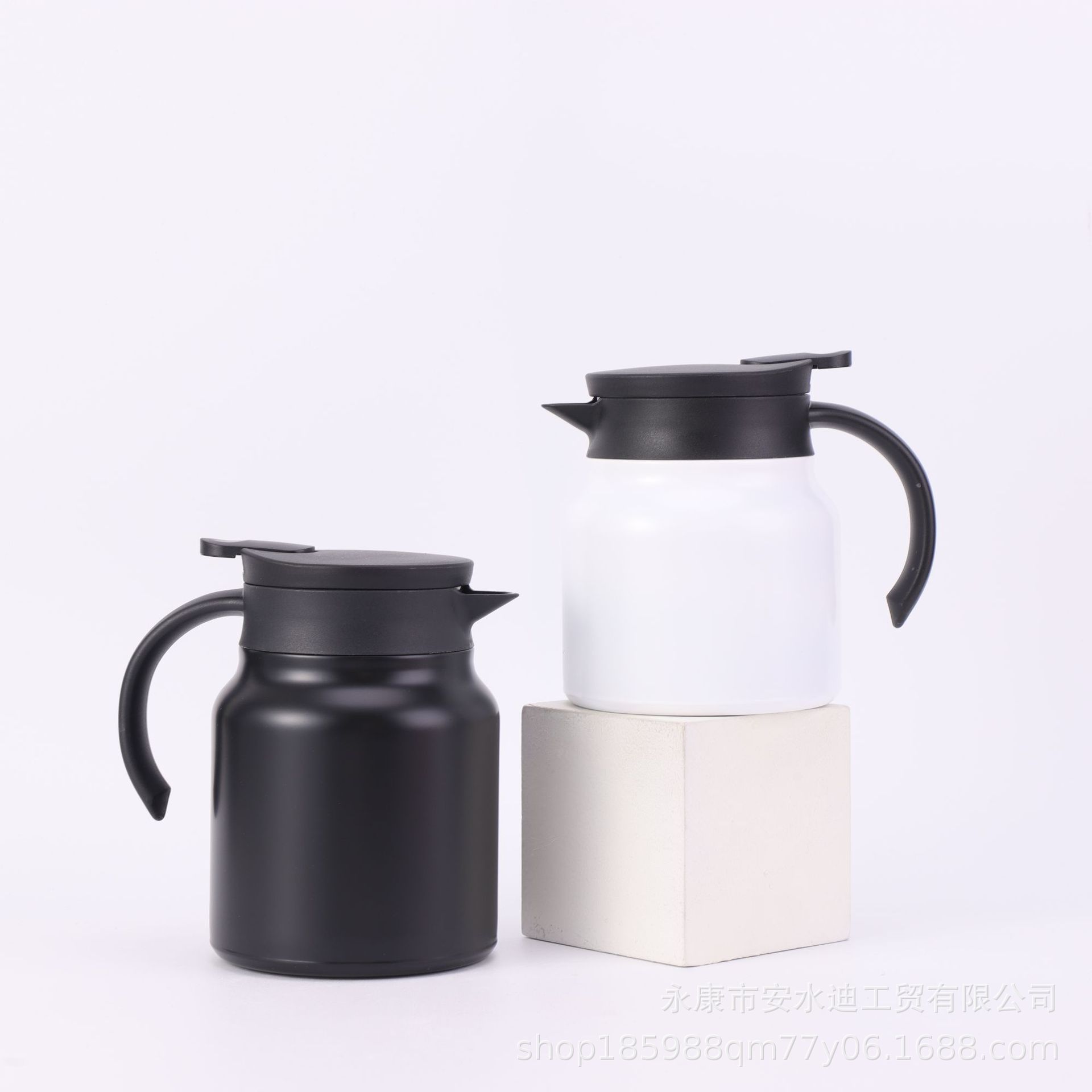 316 stainless steel stewed tea pot, large-capacity home and office tea brewing insulated pot, vacuum portable water bottle Application Scenario