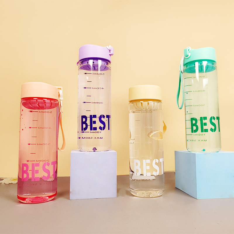 Portable cups with tea stranding, scale, lifting rope, plastic cups, high-temperature resistant water cups, portable cups for students, boys, girls and children full figure