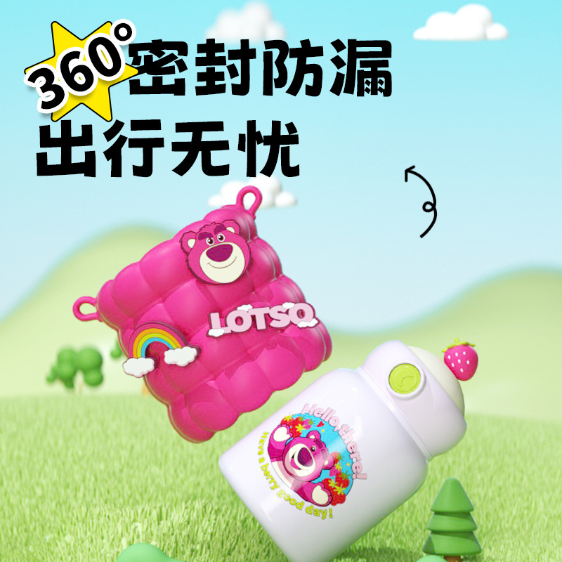 Children's insulated cups, student cartoon water cups, large capacity, high appearance level, ins water cups, portable straw drinking cups for going out Application Scenario