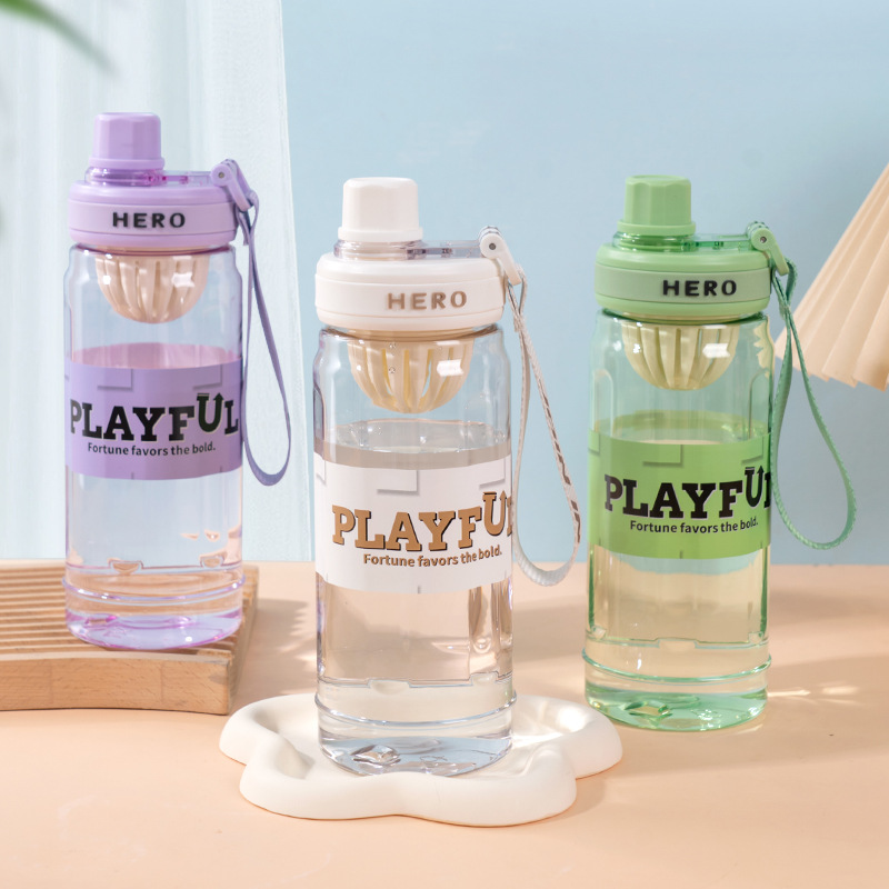 Amazon's best-selling new plastic cups: creative portable cups, fitness cups, sports water cups, and direct drinking space cups Application Scenario