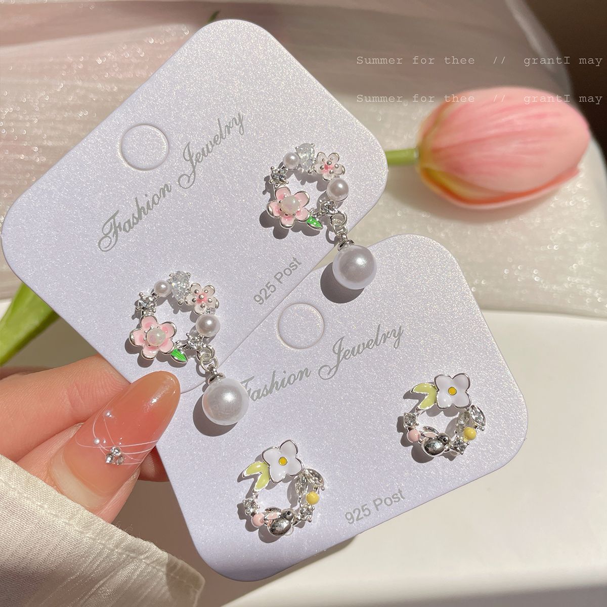 Sweet and fresh oil-dripping cherry blossom earrings, women's silver needle design, cute and cute pearl tassels, gentle and ethereal summer earrings full figure