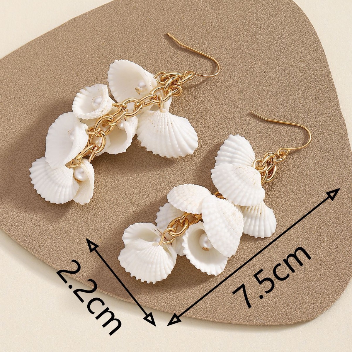 Cross-border best-selling Korean-style long shell tassel earrings, fashionable white shell flower high-end women's stud earrings Application Scenario