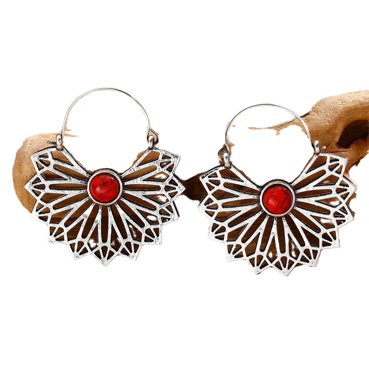 Wholesale of cross-border earrings from Europe and America, Bohemian ethnic style, gold and silver, turquoise decorated earrings and stud earrings for women Item Picture