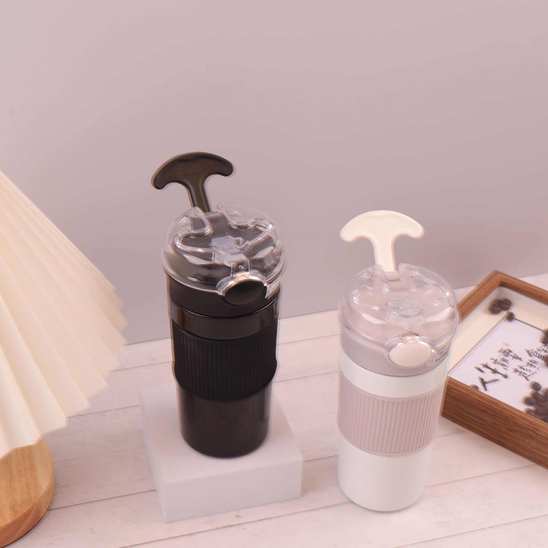 Wholesale of 304 stainless steel insulated cups, silicone sleeves, pop-up straws, coffee cups and outdoor portable water cups from manufacturers Application Scenario