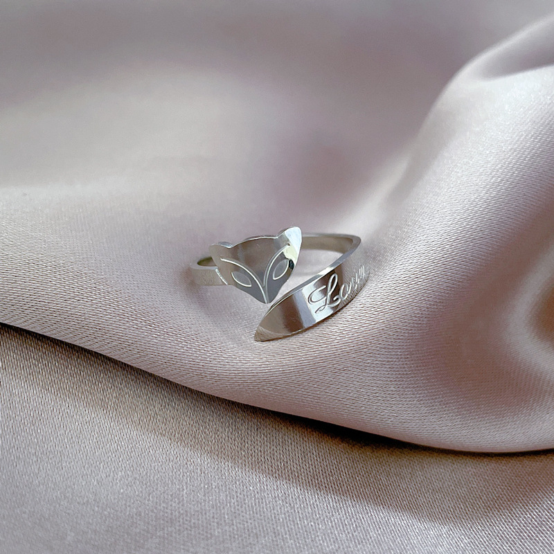 【 Non-Fading 】 Fox-shaped titanium steel cold style dance ring for men and women, trendy and simple food rings on Instagram Specification drawing