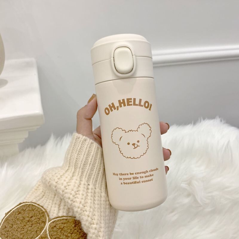 Large-capacity portable insulated cup, Korean version, simple and cute, high appearance level, Harajuku style, super cute student girl heart insulated cup full figure