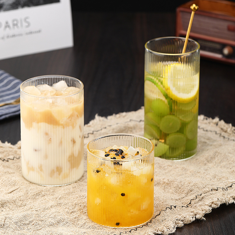 Ins-style high borosilicate glass water cups, household Nordic-style tea cups as souvenirs, vertical patterned glass cups, heat-resistant details Picture