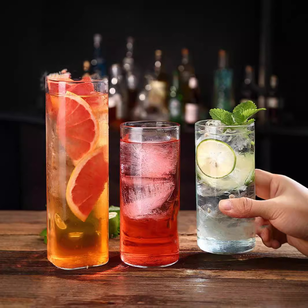 Square glass cups, household water cups, women's simple ins High Peng silicon heat-resistant glass Coring cups, sparkling drink cups Specification drawing