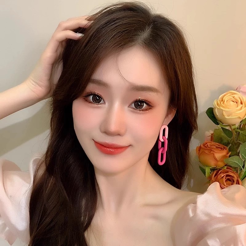 Summer dopamine rose pink flower earrings for women, 2024 new style stud earrings, niche, light luxury, high-end and elegant earrings details Picture