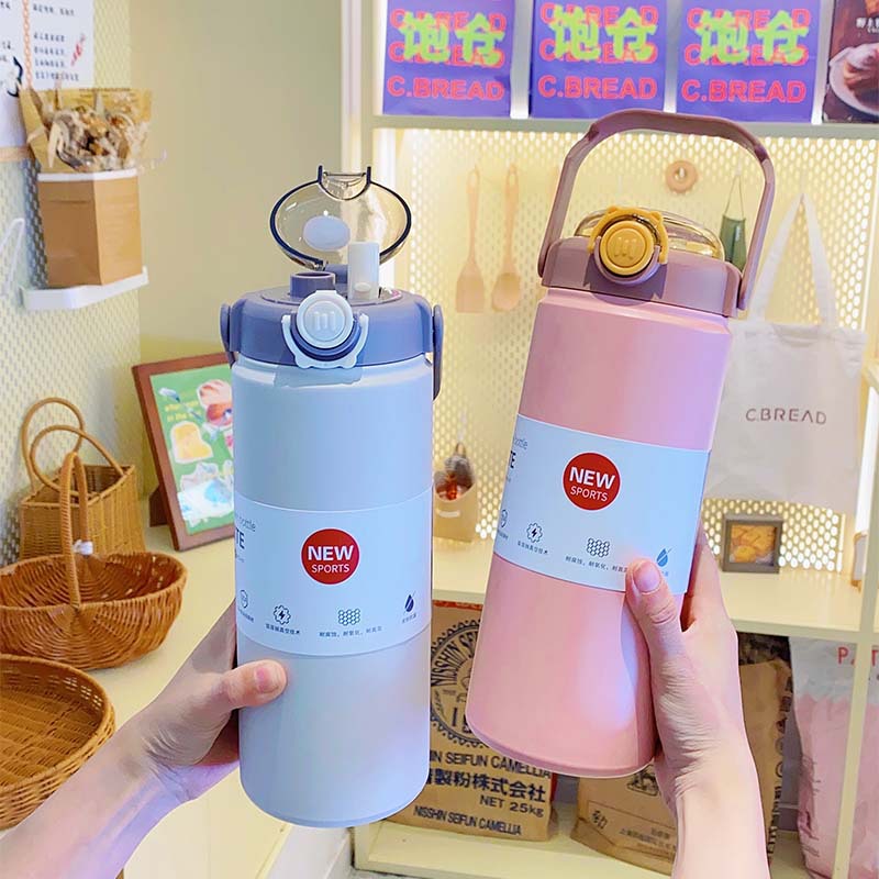 New 1200ML high-end business insulated cup with large capacity, bouncing lid, handle, straw, water cup gift wholesale Application Scenario