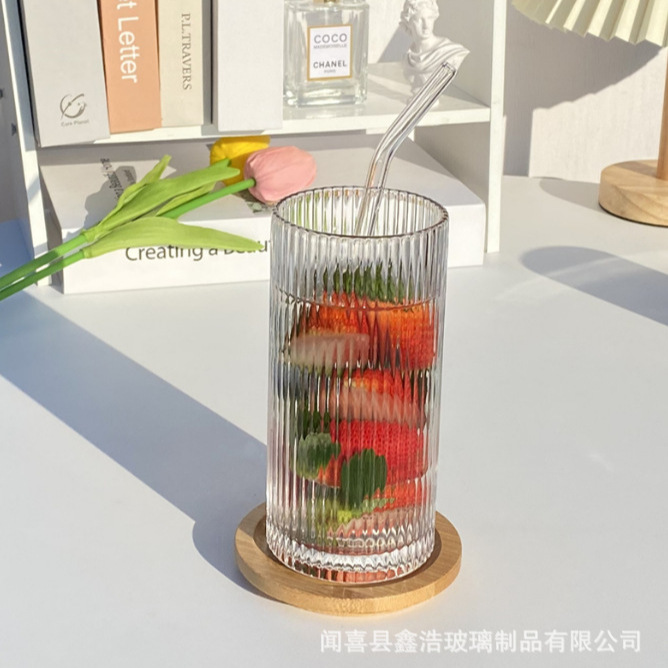 Glass cup, striped cup, modern and simple heat-resistant glass, transparent water cup, home internet-famous Instagram juice cup, wine cup Application Scenario