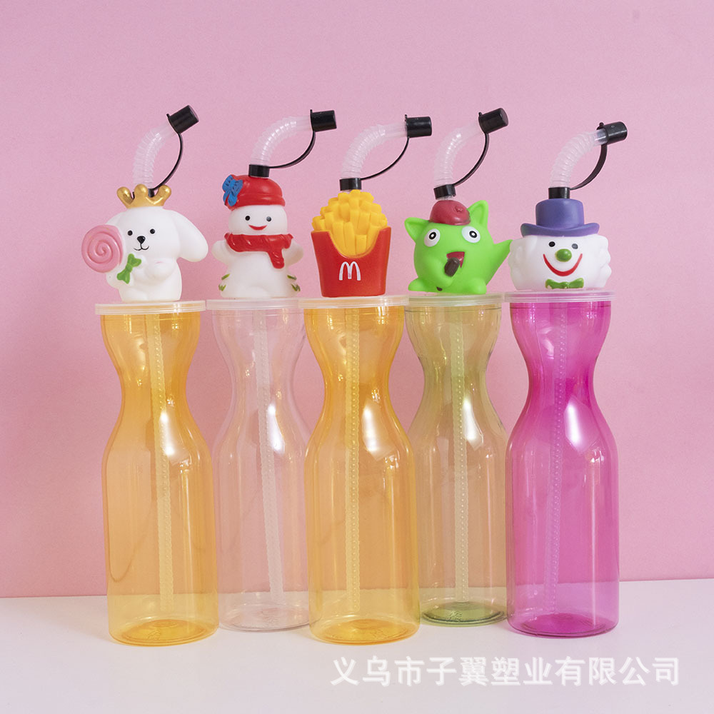 Factory direct supply cartoon animal straw cup 450ml water cup, popular milk tea and juice cup with lanyard and shoulder strap, portable Specification drawing