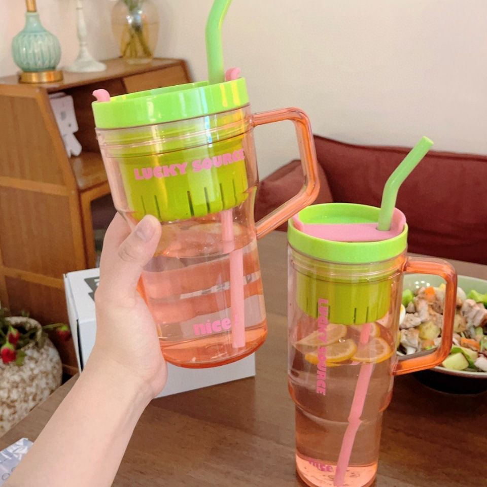 2023 Internet-famous Giant Straw Cup, large-capacity ice cube Cup, high-temperature resistant tritan plastic tea-water separation cup details Picture