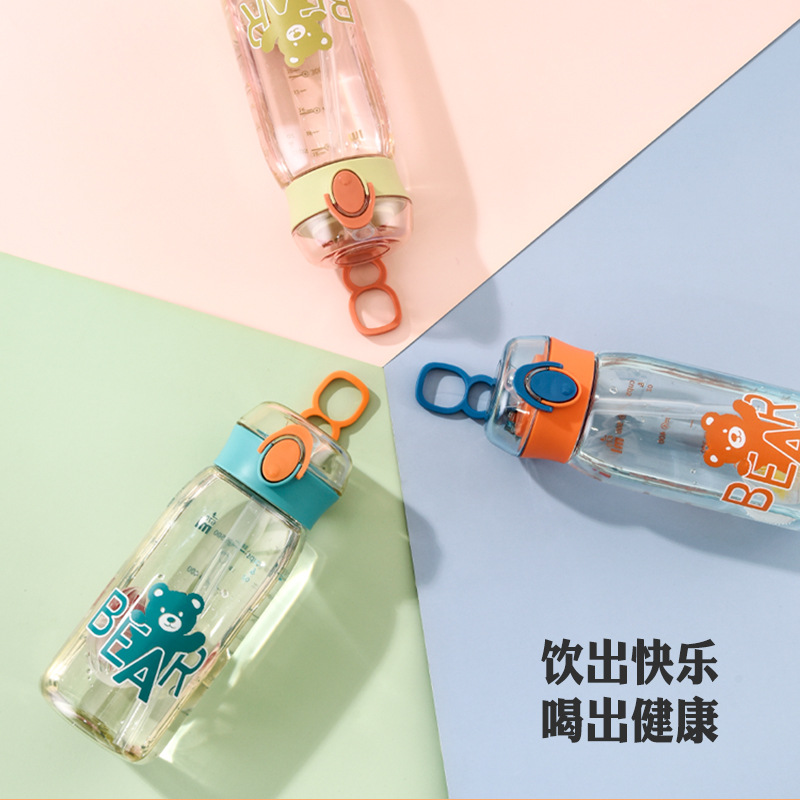 Children's water cups, plastic cups for girls to go to school, portable water bottles, cute straw cups for boys and primary school students in summer details Picture